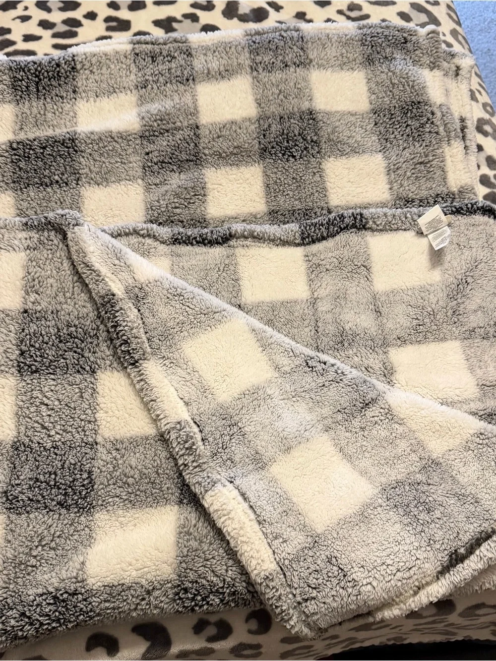 L.L. Bean Gray and White Buffalo Check Plush Throw Blanket